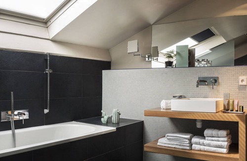 Plaisance Hotel | Fred Hotel