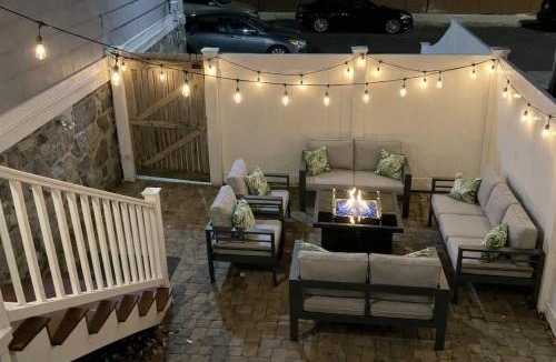 North Cambridge House | Free Parking Sleeps 10 3BD 3BA Amenities Holiday Home