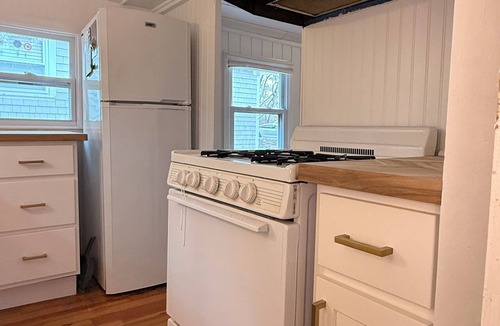Cedar Bushes Cottage | Fresh Pond Cottage! A charming & peaceful getaway for couples or small families.