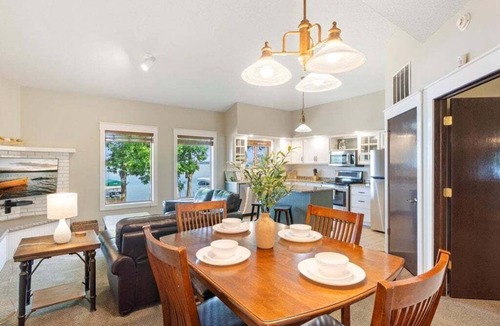 Nisswa Condo | Front Row Seat to Gull Lake Beach | Waterfront Condo