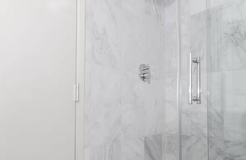 West End Apartment | Fully Equipped Apartment w/Kitchen | Close to Lincoln Memorial & White House