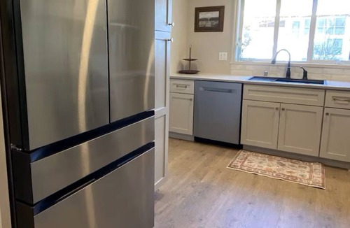 Simi Valley House | Fun Farmhouse with Greenhouse