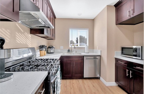 Riverview House | Fun-Filled Getaway: Disneyland, Game Room, Golf, & Beaches