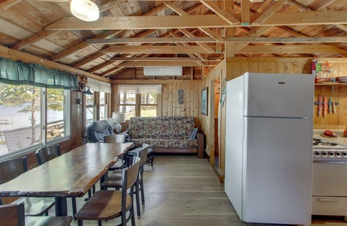 Puposky Cabin | Fun on Gull Lake! Family Cabin w/Resort Perks
