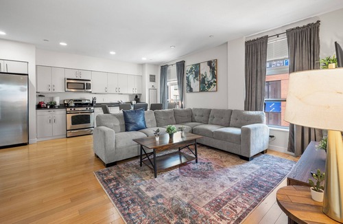 South of Washington Apartment | Furnished Apartment near BMC