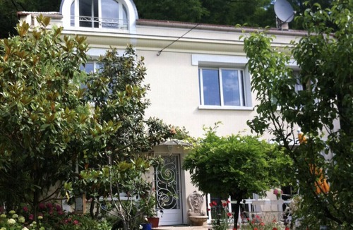 Nogent Village House | Furnished holiday rentals on the banks of the Marne