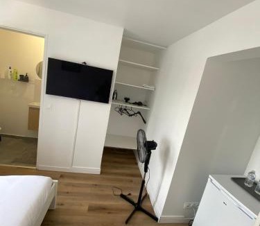 Goussainville House | G-Logement-Francilien Aéroport CDG, Parc des expositions Villepinte, Bourget, Astérix.