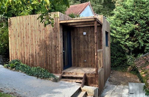 Vauhallan Apartment | Garden studio in the heart of nature 15km from Paris