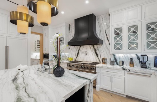 Melrose Apartment | Gardner Modern