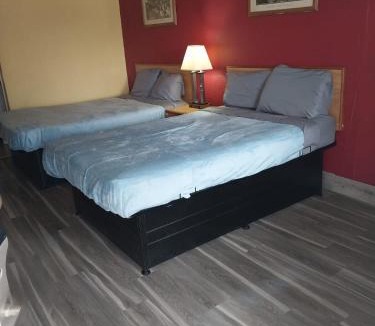 Jackson Apartment | Gated 2 Double Beds Hotel Suite 108