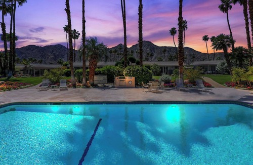 Indian Wells Condo | GATED, Spacious 2-bedroom condo in Indian Wells close to restaurants and more.