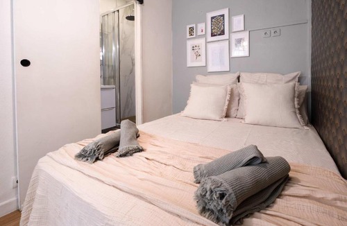 Notre-Dame-des-Champs Apartment | Gem 3 Guests Le Bon Marche