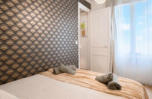Notre-Dame-des-Champs Apartment | Gem 3 Guests Le Bon Marche