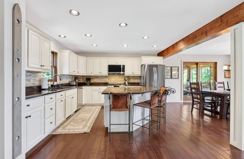 Clam Lake House | Gliemwood II at Clam Lake | 5BR Lakefront Retreat