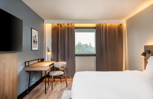 Roissy-en-France Hotel | Golden Tulip CDG Airport Roissy