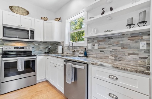 Pass Christian House | Gorgeous home close to the beach/Coast attractions
