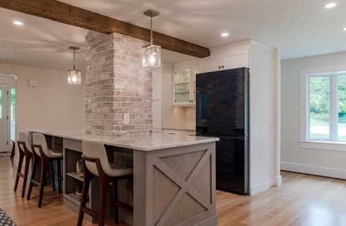 Saunderstown House | Gorgeous, renovated home with gourmet kitchen, minutes to Jamestown & Newport