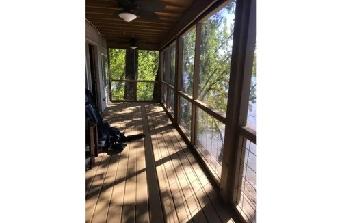 Prairie Du Chien House | Gorgeous River Getaway