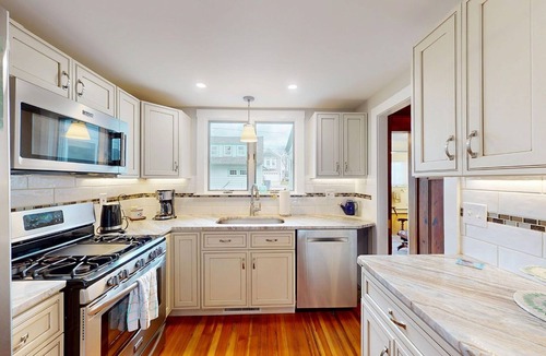 North Kingstown House | Gorgeous Waterfront Home in the Heart of North Kingstown