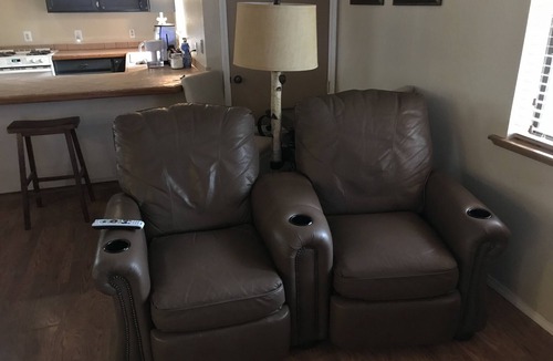 Parks House | Grand Canyon 1b Loft/Suite at Historic Wrigley Ranch
