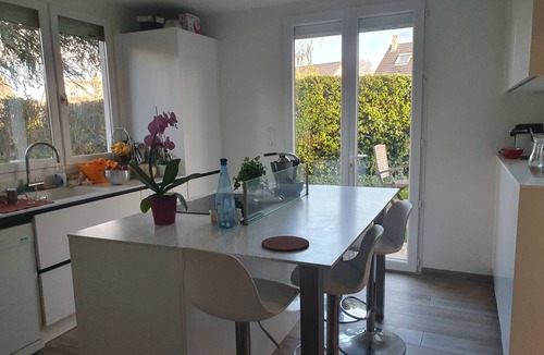 Les-Loges-en-Josas House | Grande Maison DE 170 M2 SUR 3 Niveaux A 10 MN DE Versailles