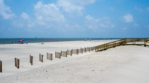 Audubon Place House | Great Escape to Dauphin Island - 322 Audubon