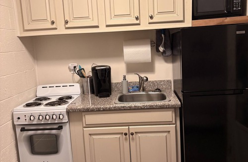 Prescott Apartment | Great Studio Eight @ Rustic Ridge in Granite Dells