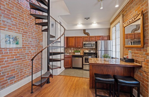 French Quarter Hotel | Grenoble House