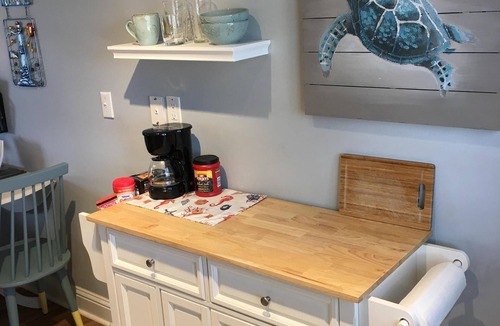 Biloxi Condo | Ground Floor Beach & Casino Getaway!