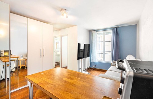 Quartier du Mail Apartment | GuestReady - cosy retreat near Louvre Museum