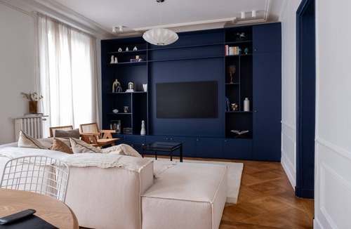 Saint-Vincent-de-Paul Apartment | GuestReady - Haussmannian elegance and comfort