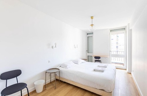 15th Arrondissement Apartment | GuestReady - Stylish Stay in the Heart of Javel
