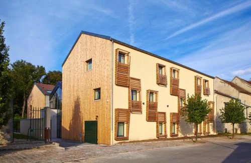 Mauregard Hotel | Hôtel Les Herbes Folles