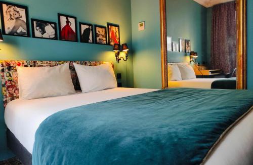 Quartier de la Plaine-de-Monceaux Hotel | Hôtel Noir