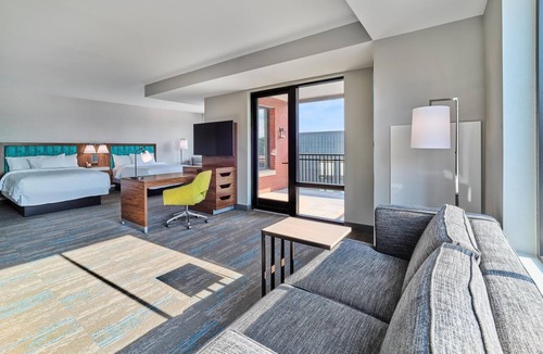 Medical Center Hotel | Hampton Inn by Hilton Omaha UN Medical Center Area