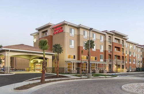San Bernardino Hotel | Hampton Inn & Suites San Bernardino