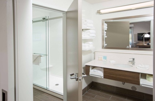 Buellton Hotel | Hampton Inn & Suites Buellton/Santa Ynez Valley