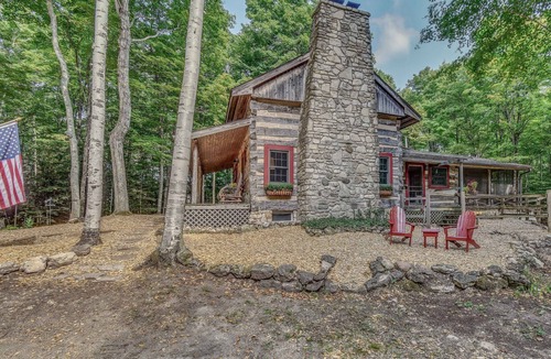 Egg Harbor Cabin | Hand Hewn Log Cabin Newly Renovated, rustic-modern design