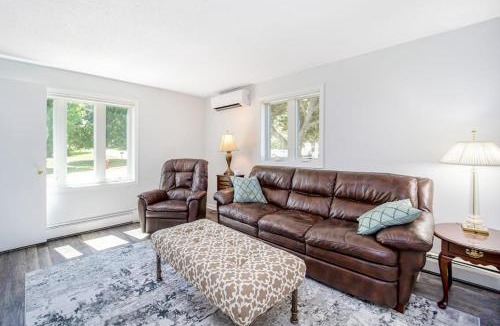 Harbor Springs House | Harbor Charm