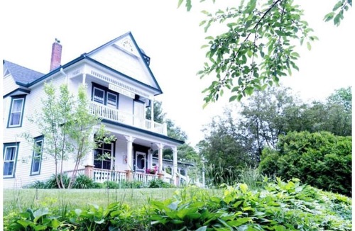 Pepin Apartment | Harbor Hill Inn - Penzance Suite