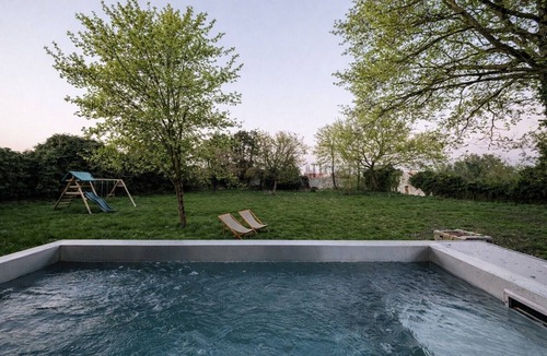 Le Plessis-Placy House | Harmony Homes | Le Plessis-Placy - Near Disneyland, Pool & Games Room