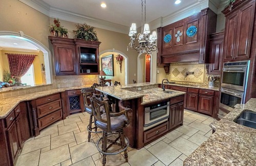 Tougaloo Bed & Breakfast | Harris Estates Bed & Breakfast is a secluded peaceful property on 11 acres!