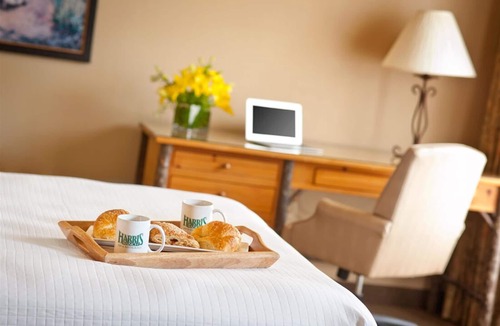 Coalinga Hotel | Harris Ranch Resort