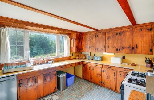 Hawley House | Hawley Home w/Deck & Mtn Views: Swim, Ski & More!
