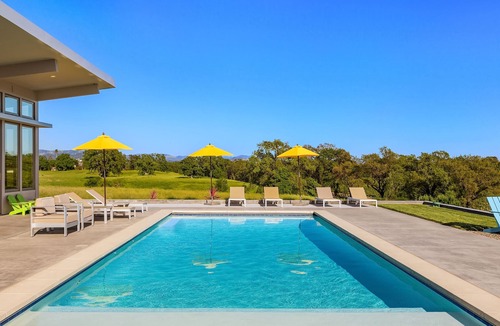 Windsor House | Healdsburg, CA Amazing Resort-like Estate Healdsburg - 4BD/3BA