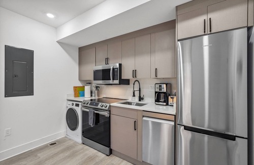 Brookland Bed & Breakfast | Heart of Brookland 1-BR with Easy Access to Fun