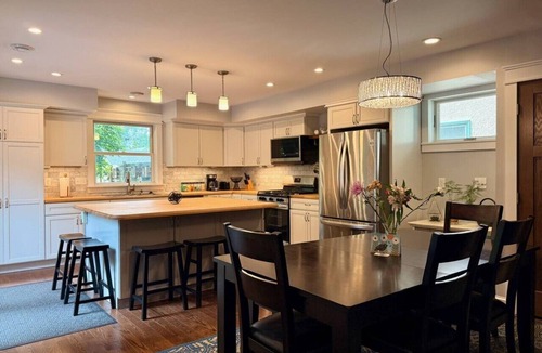 Northeast Minneapolis Arts District House | Heart of NE Arts District | 4BR | Deck + Skylights