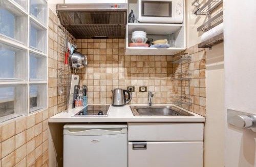 Quartier de l'Horloge Apartment | Heart of Paris III, Le Marais - Charming Apartment