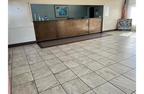 Baton Rouge Hotel | Heritage Inn & Suites