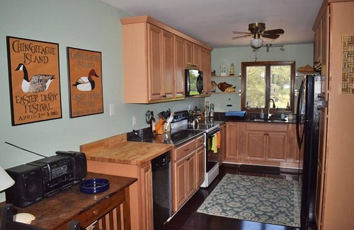 Deep Hole House | Heron Point | Kayaks, Bikes & Boat Launch